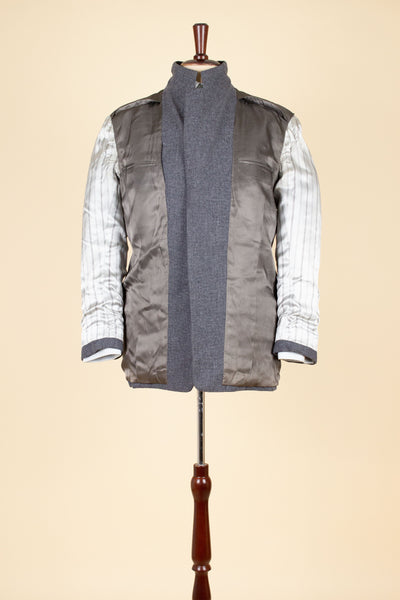 SWEDISH 1955 GREY MÉLANGE THREE PIECE BESPOKE SUIT BY MEA. SIZE CA EU 48