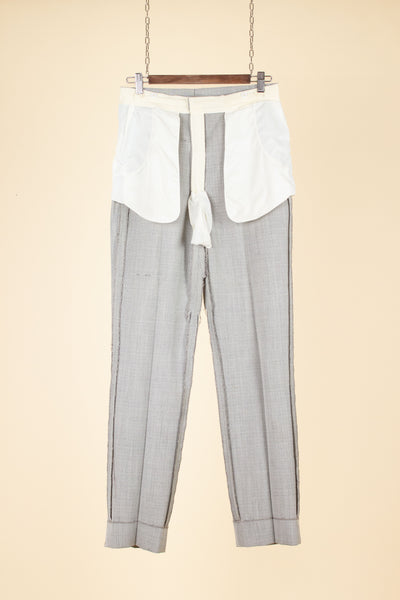 SWEDISH 1950S SILVER GREY TWO PIECE SUIT BY J.A. PETERS. SIZE CA EU 46