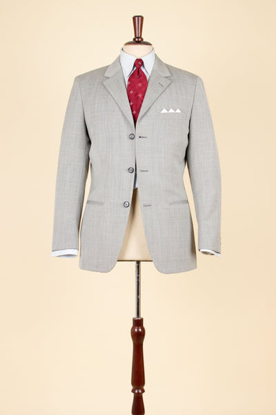 SWEDISH 1950S SILVER GREY TWO PIECE SUIT BY J.A. PETERS. SIZE CA EU 46