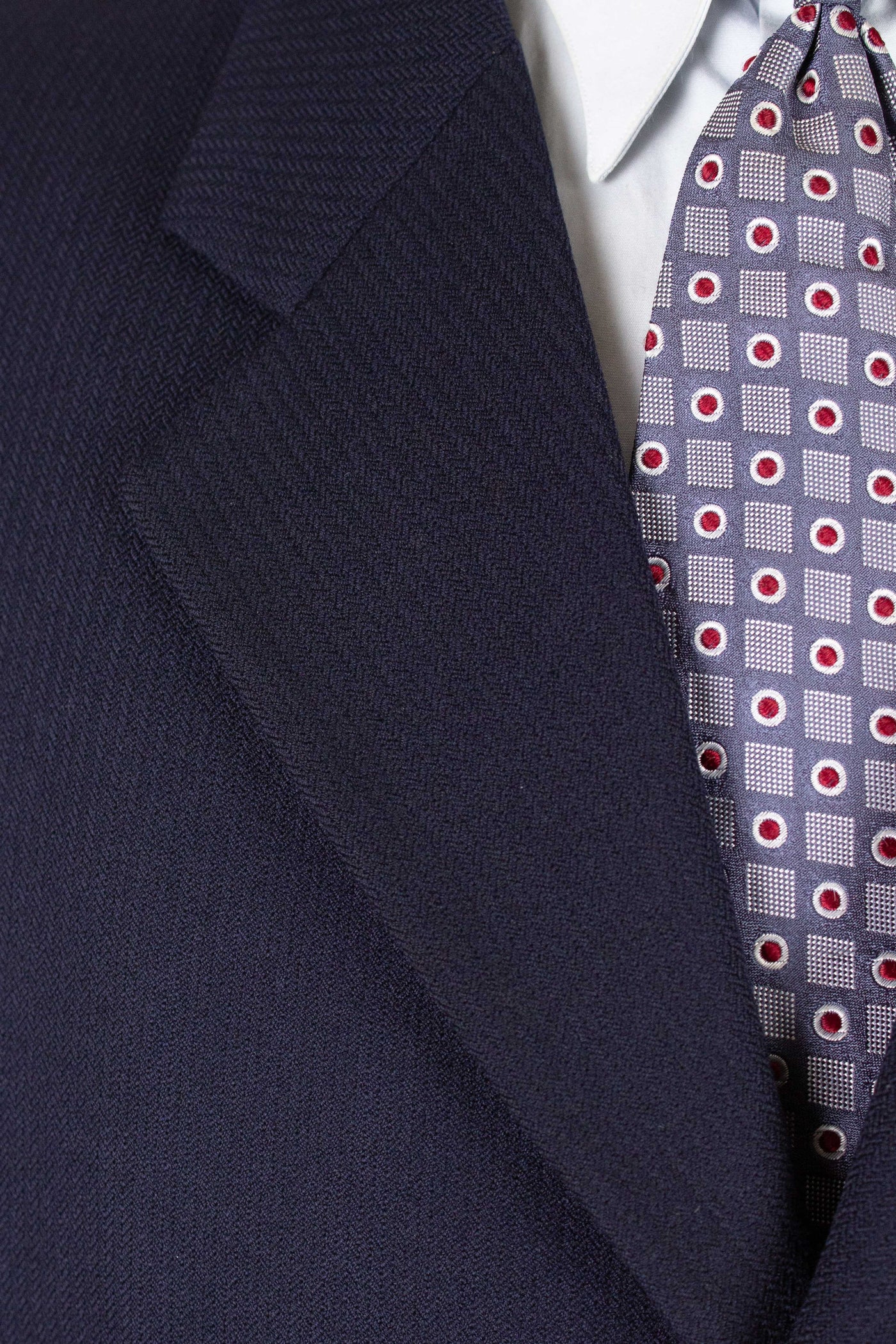 SWEDISH 1946 DARK BLUE THREE PIECE BESPOKE SUIT BY SÖDERSTRÖM & SON. SIZE CA EU 50-52