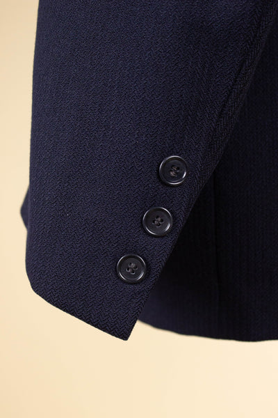 SWEDISH 1946 DARK BLUE THREE PIECE BESPOKE SUIT BY SÖDERSTRÖM & SON. SIZE CA EU 50-52