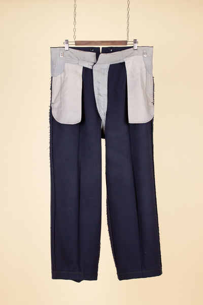 SWEDISH 1946 DARK BLUE THREE PIECE BESPOKE SUIT BY SÖDERSTRÖM & SON. SIZE CA EU 50-52