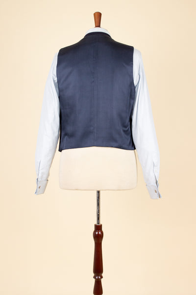 SWEDISH 1940S/1950S NAVY BLUE THREE PIECE DOUBLE BREASTED BESPOKE SUIT BY UNKNOWN MAKER. SIZE CA EU 50