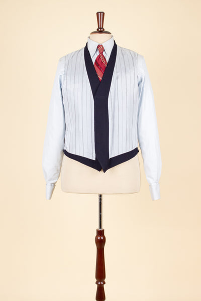 SWEDISH 1940S/1950S NAVY BLUE THREE PIECE DOUBLE BREASTED BESPOKE SUIT BY UNKNOWN MAKER. SIZE CA EU 50