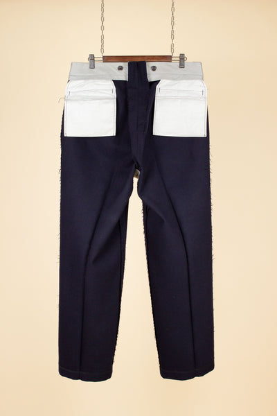 SWEDISH 1940S/1950S NAVY BLUE THREE PIECE DOUBLE BREASTED BESPOKE SUIT BY UNKNOWN MAKER. SIZE CA EU 50