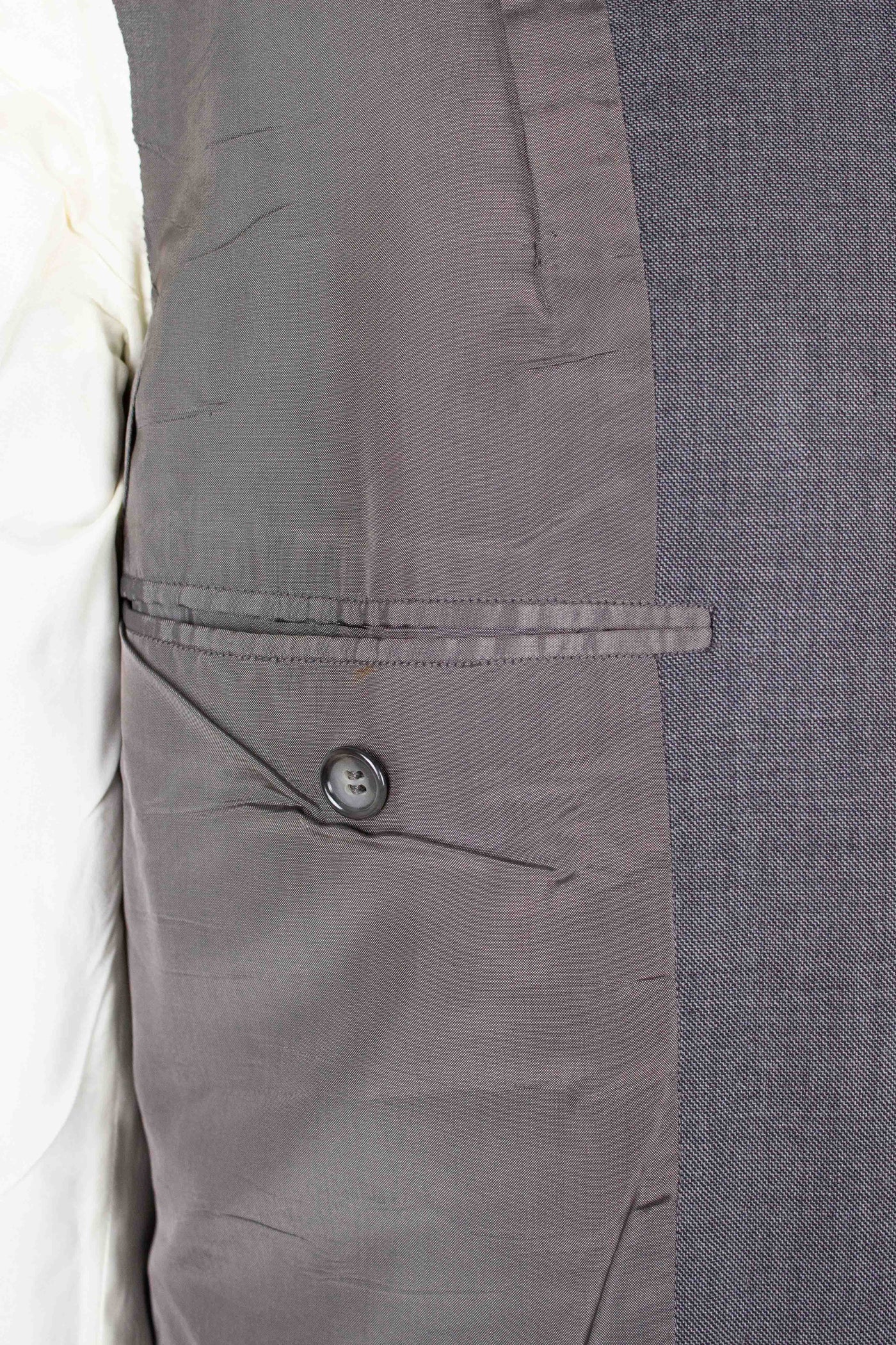 ITALIAN 1950S GREY TWO PIECE SINGLE BREASTED SUIT BY SIMON ACKERMAN. SIZE CA EU 50