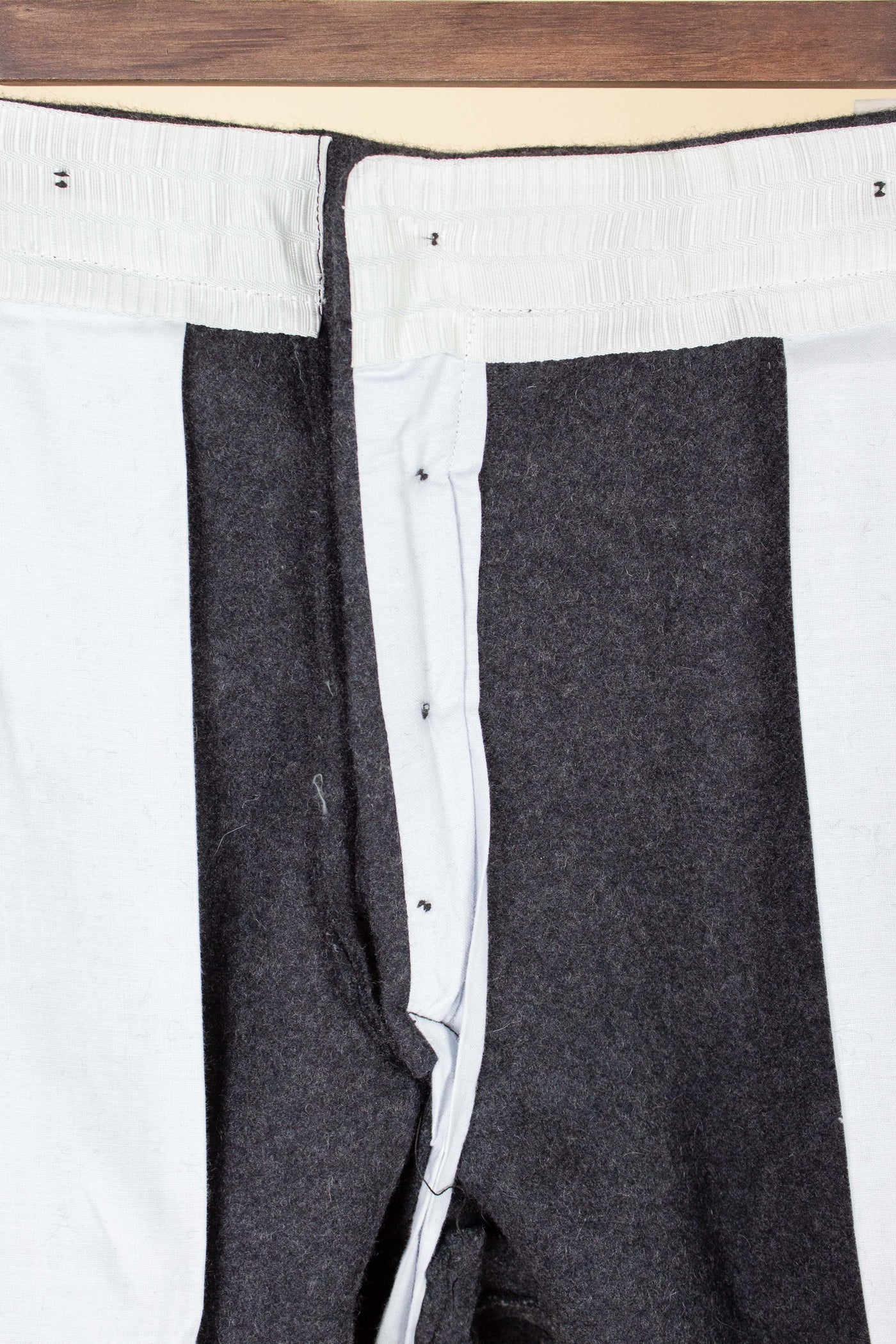 SWEDISH 1950S DARK GREY TWO-PIECE WADMAL DEADSTOCK WORKWEAR SET. SIZE CA EU 48