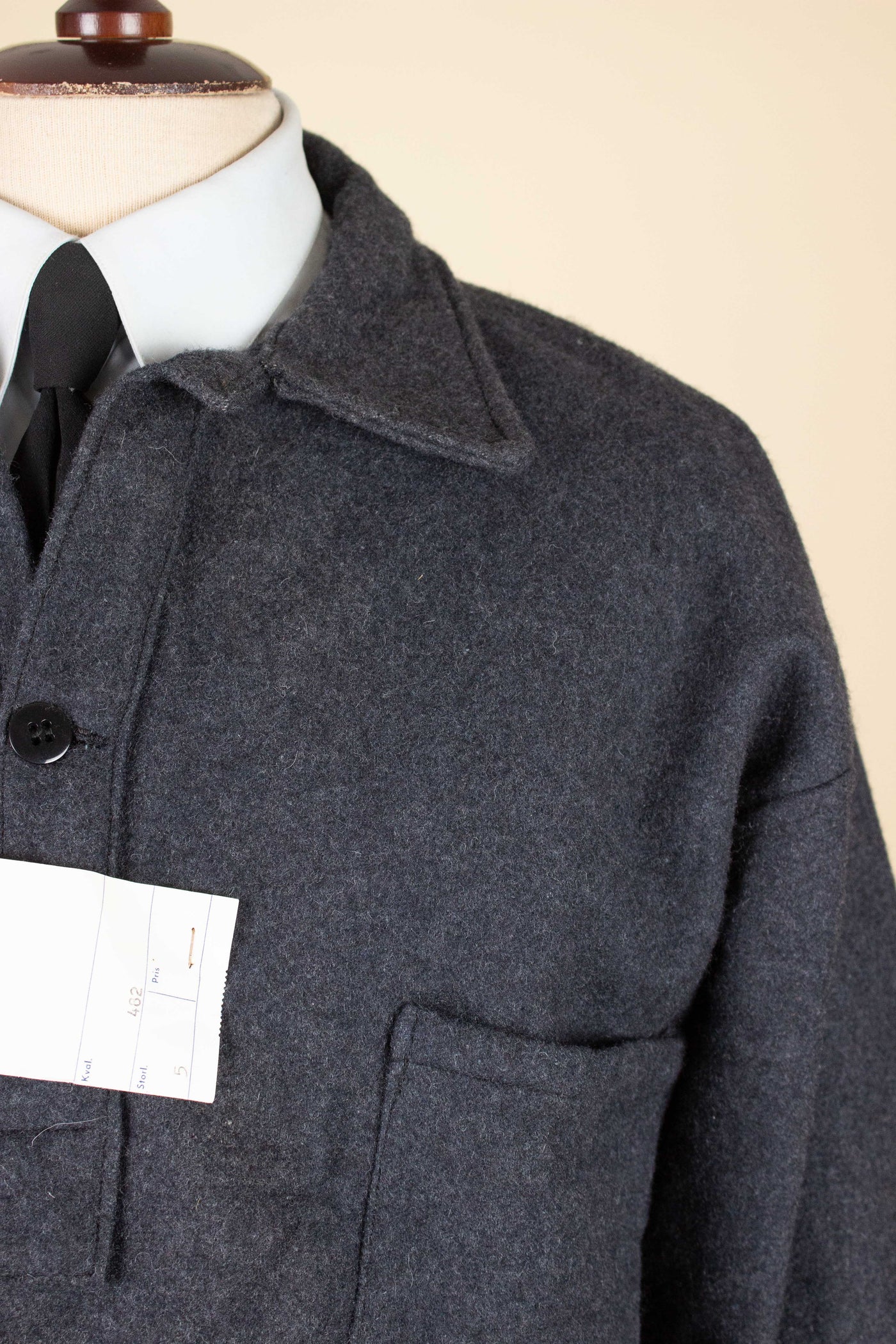 SWEDISH 1950S DARK GREY TWO-PIECE WADMAL DEADSTOCK WORKWEAR SET. SIZE CA EU 48