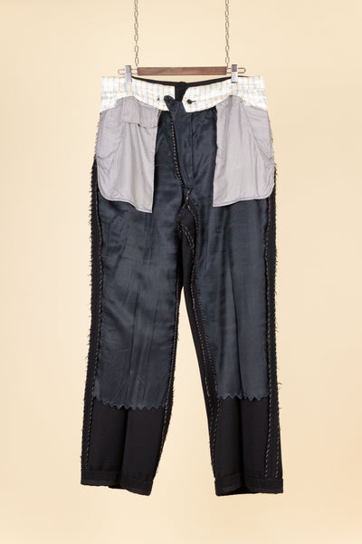 SWEDISH 1930S/1940S BLACK TWO PIECE DOUBLE BREASTED BESPOKE SUIT. SIZE CA EU 52-54