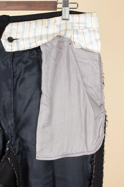 SWEDISH 1930S/1940S BLACK TWO PIECE DOUBLE BREASTED BESPOKE SUIT. SIZE CA EU 52-54