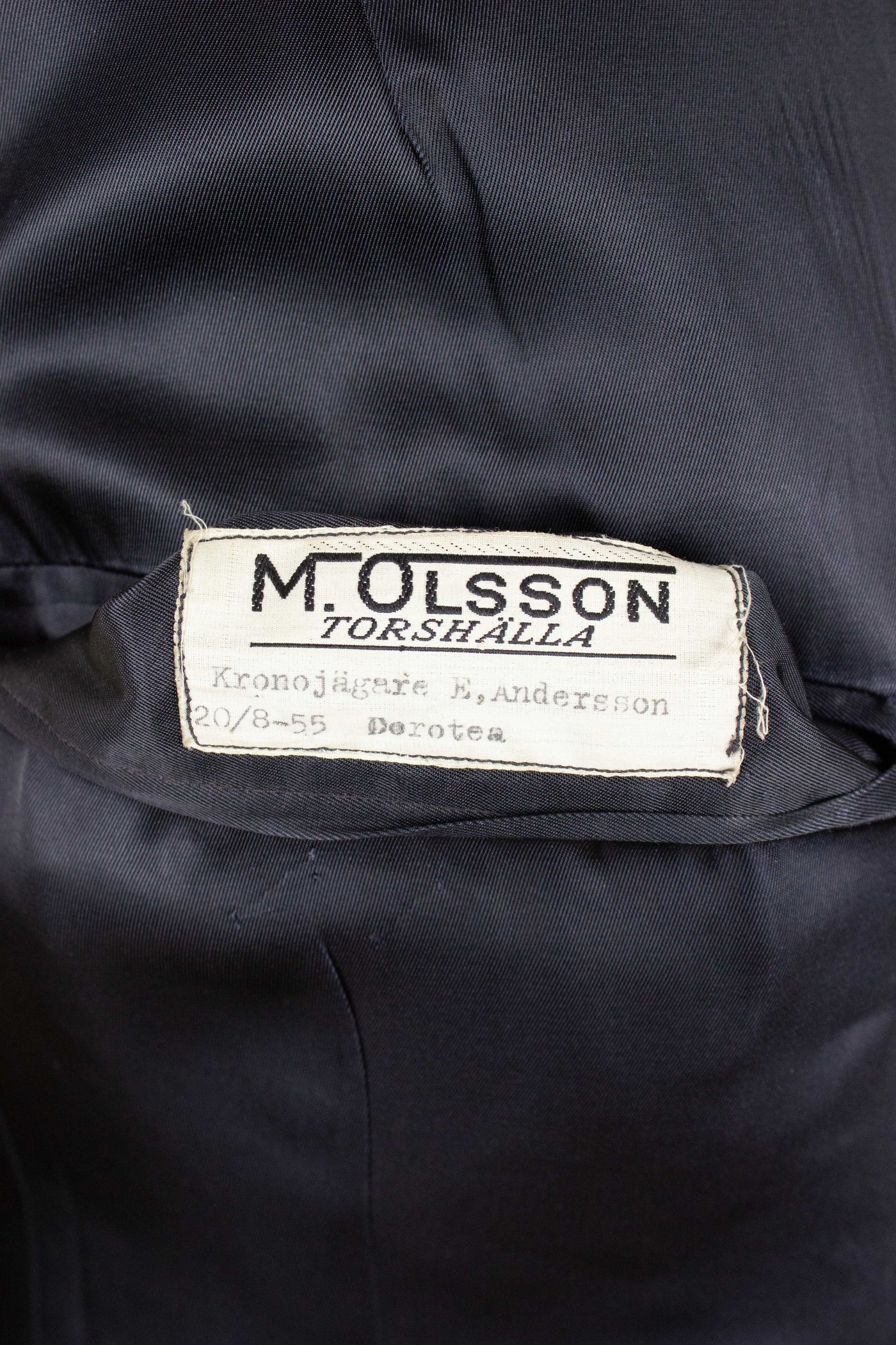 SWEDISH 1955 BROWN STRIPED TWO PIECE BESPOKE SUIT BY M. OLSSON. SIZE CA EU 46-48