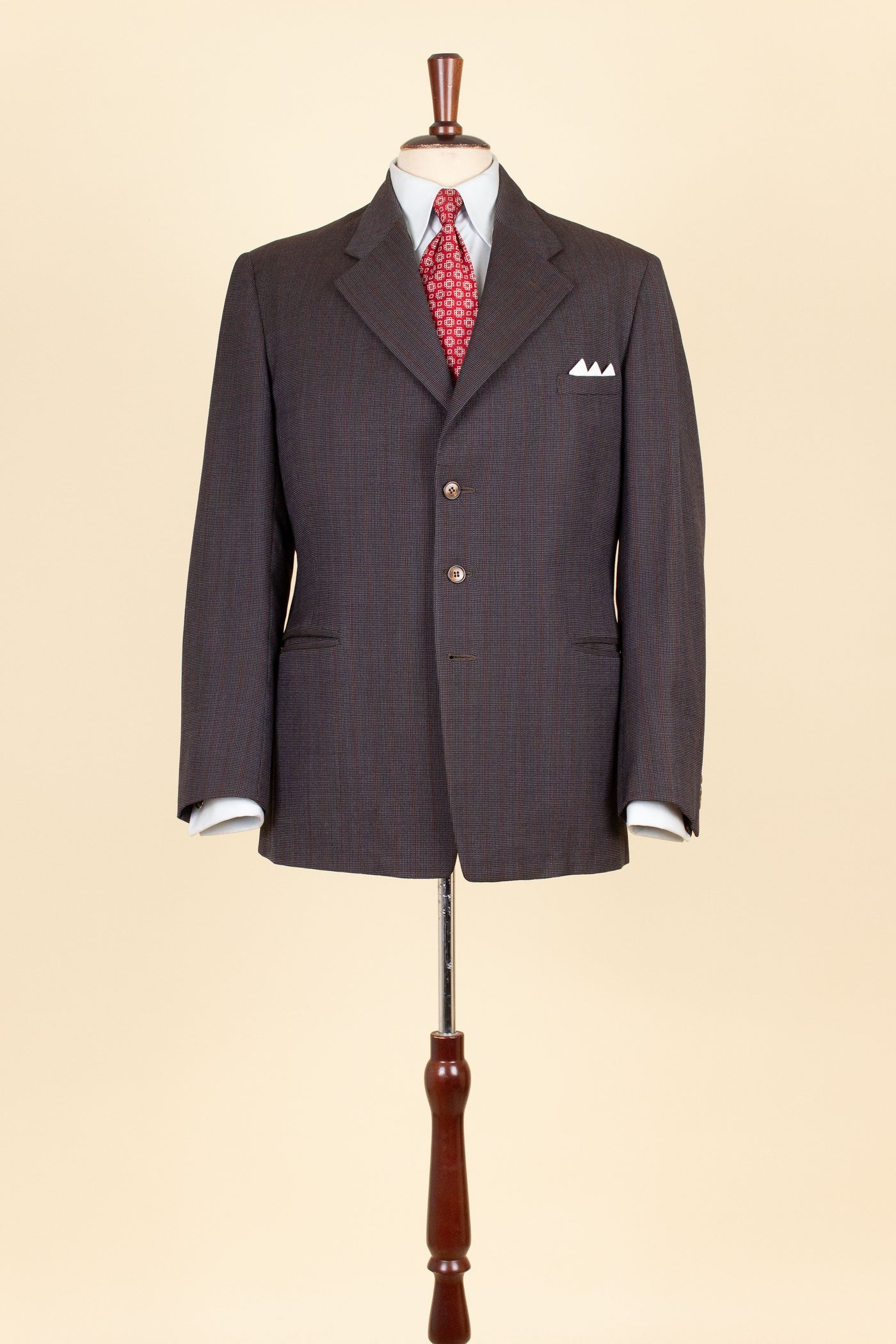 SWEDISH 1955 BROWN STRIPED TWO PIECE BESPOKE SUIT BY M. OLSSON. SIZE CA EU 46-48