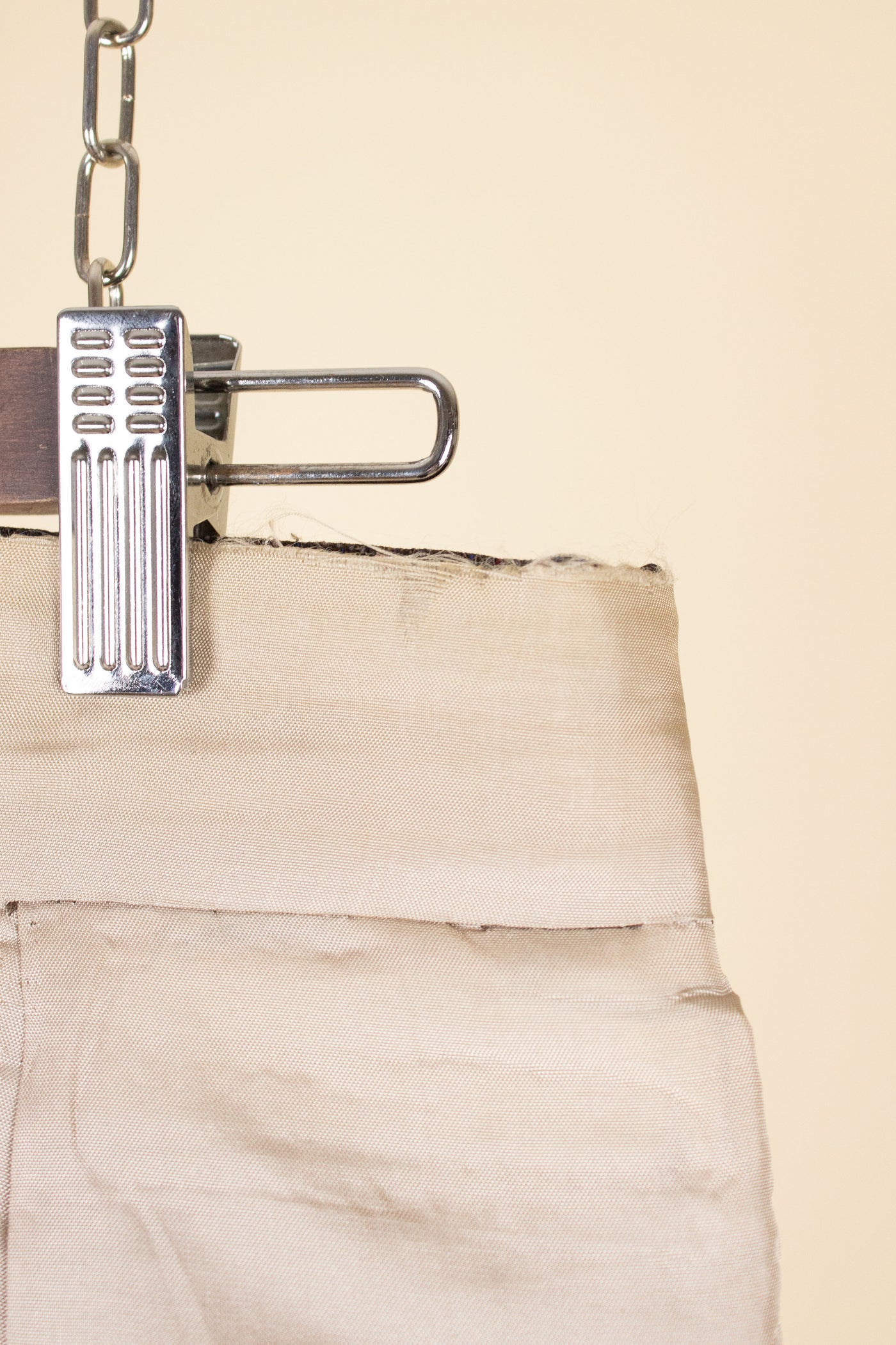 SWEDISH 1955 BROWN STRIPED TWO PIECE BESPOKE SUIT BY M. OLSSON. SIZE CA EU 46-48