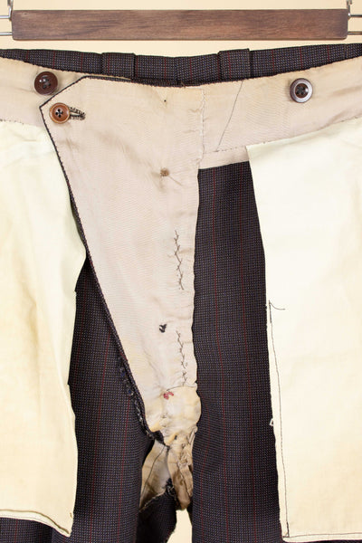 SWEDISH 1955 BROWN STRIPED TWO PIECE BESPOKE SUIT BY M. OLSSON. SIZE CA EU 46-48