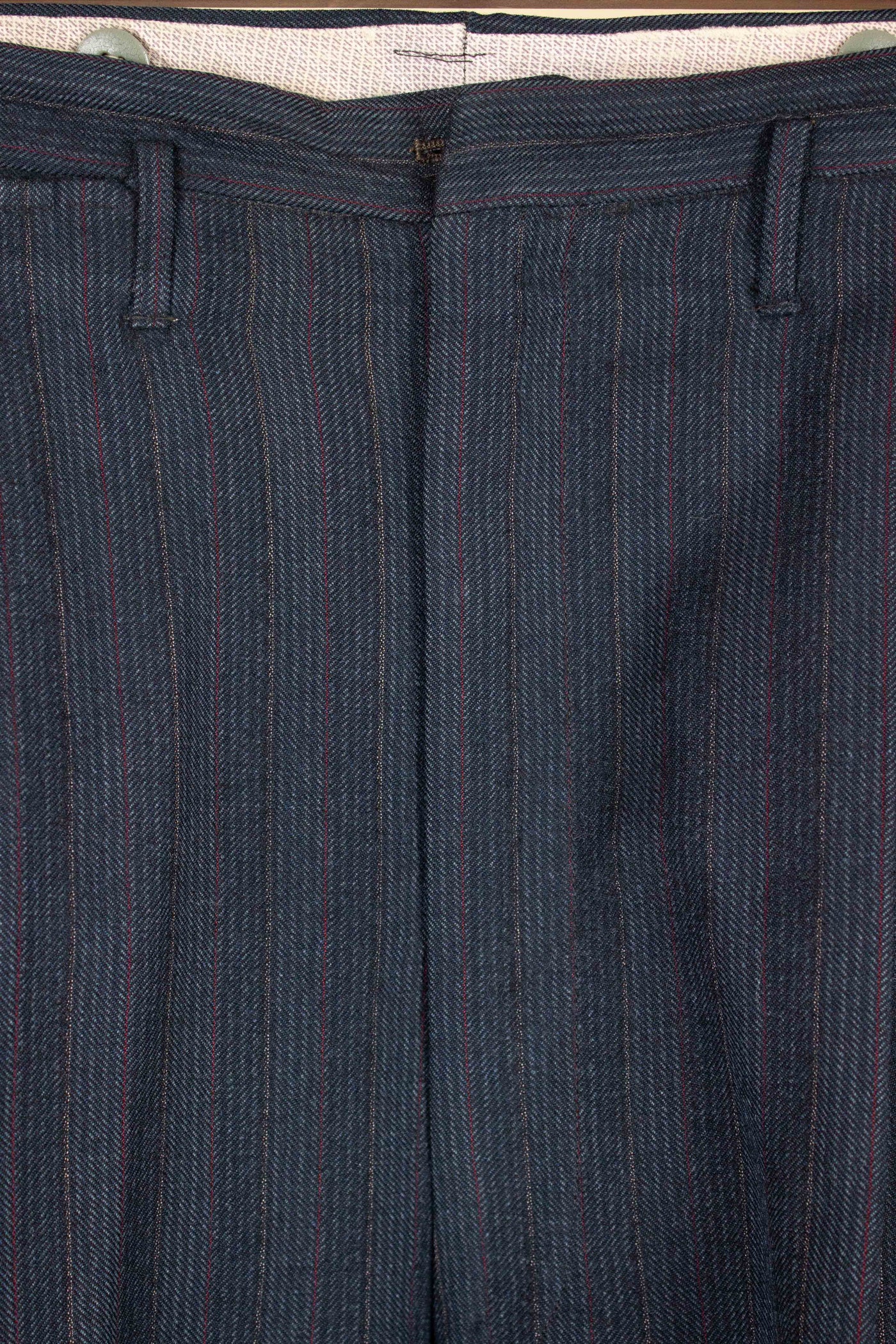 AMERICAN 1940S/1950S BLUE-GREY DOUBLE PLEATED TROUSERS. SIZE CA EU 46