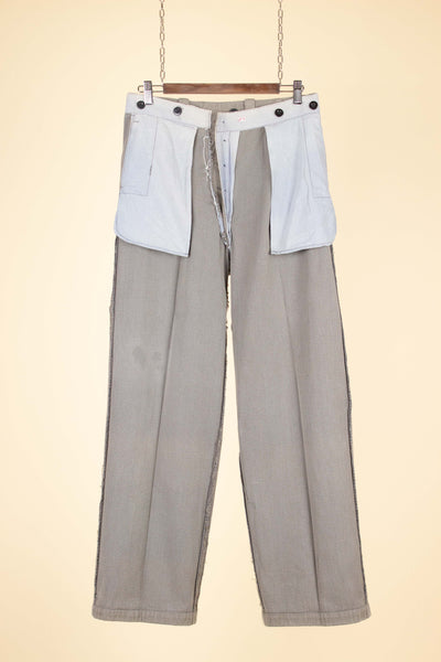 SWEDISH 1940S BEIGE HEAVY WEIGHT WORK TROUSERS BY VARGEN. SIZE CA EU 46-48
