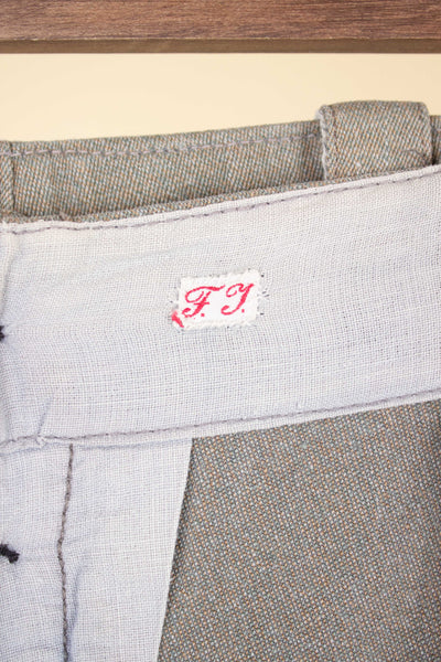 SWEDISH 1940S BEIGE HEAVY WEIGHT WORK TROUSERS BY VARGEN. SIZE CA EU 46-48