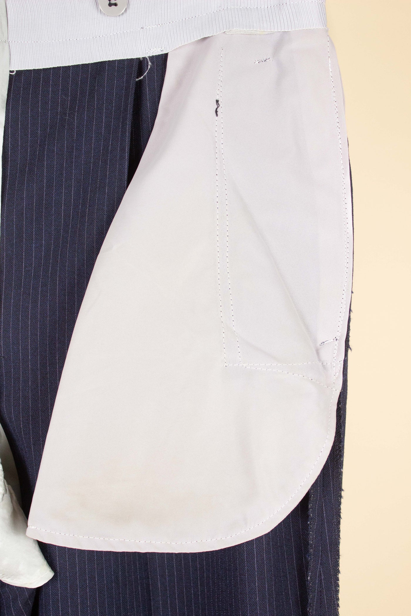 SWEDISH 1950S DARK BLUE PINSTRIPE TROUSERS. SIZE CA EU 48-50