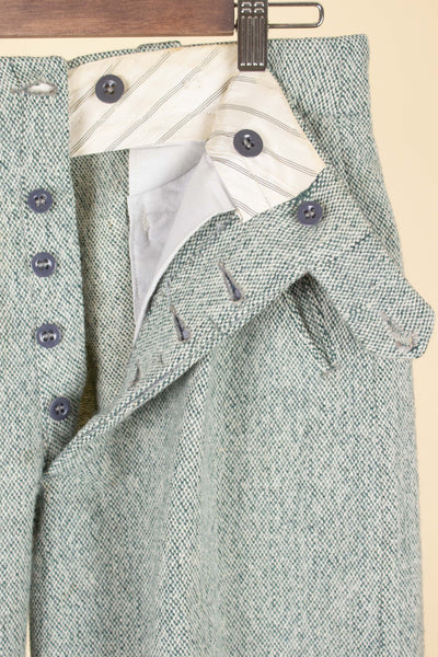 SWEDISH 1930S/1940S LIGHT GREEN TWEED PLUS FOURS TROUSERS. SIZE CA EU 46