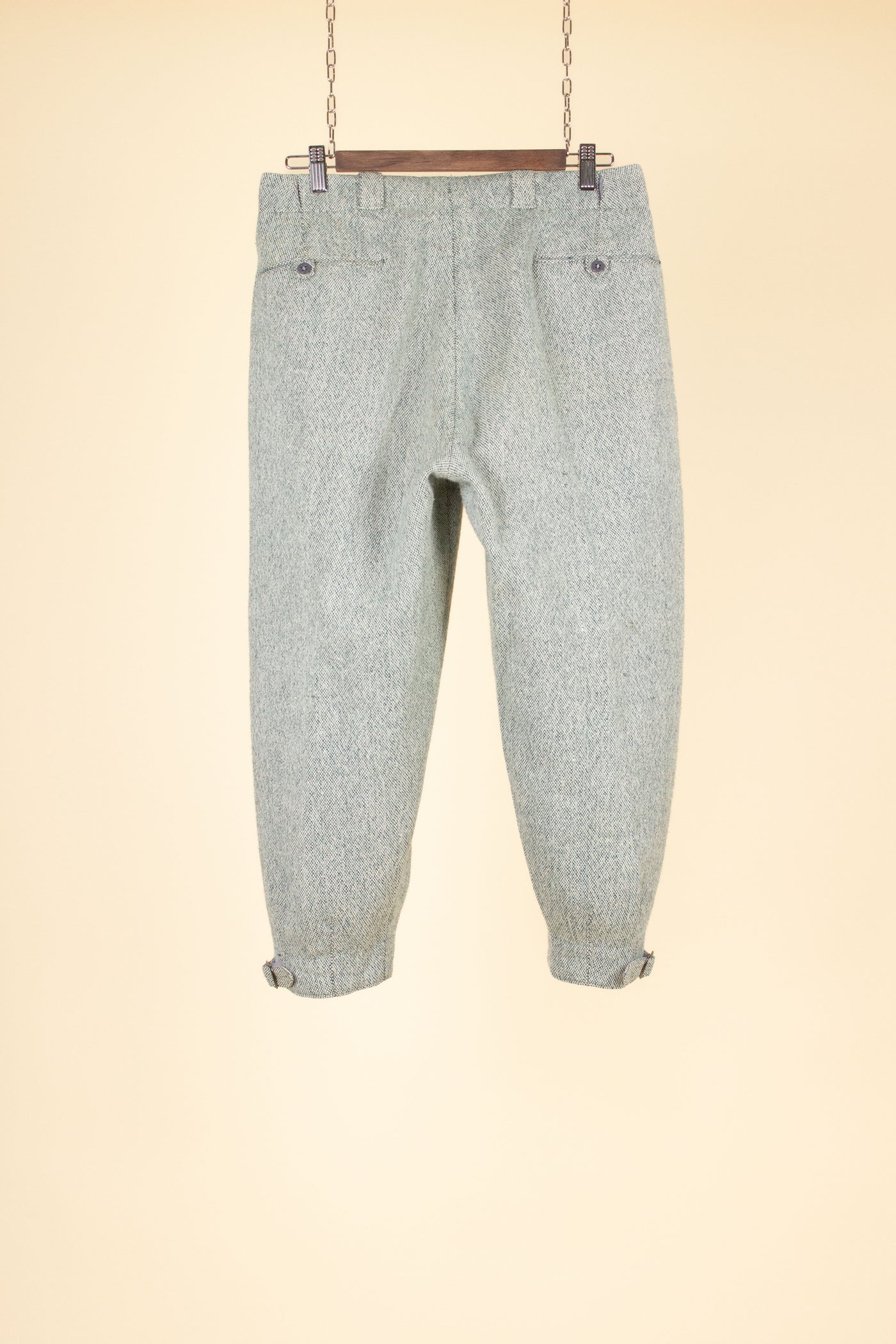 SWEDISH 1930S/1940S LIGHT GREEN TWEED PLUS FOURS TROUSERS. SIZE CA EU 46