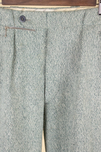 SWEDISH 1930S/1940S LIGHT GREEN TWEED PLUS FOURS TROUSERS. SIZE CA EU 46