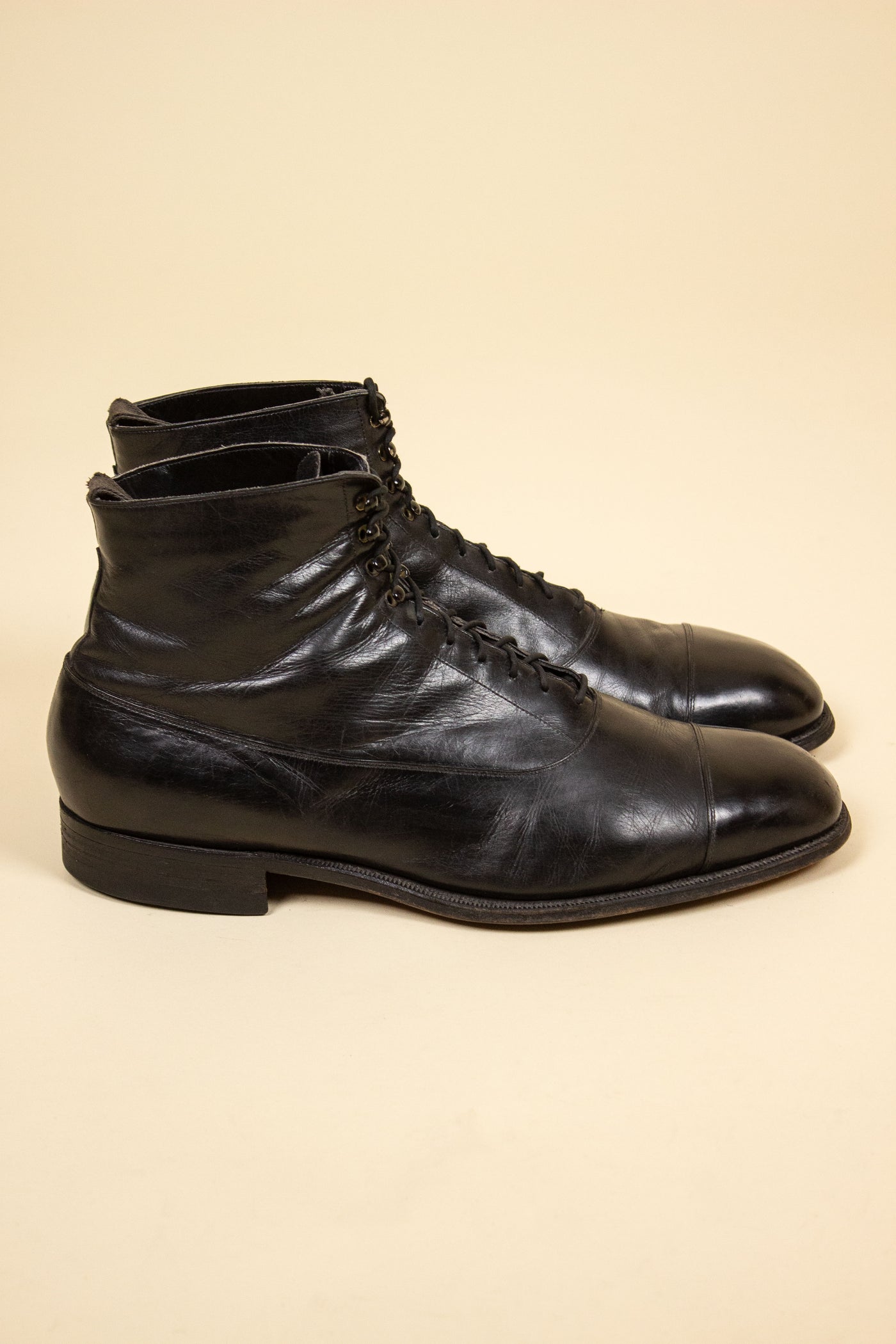 SWEDISH 1930S BLACK BALMORAL BOOTS. SIZE EU 44 (US 11/UK 10.5)