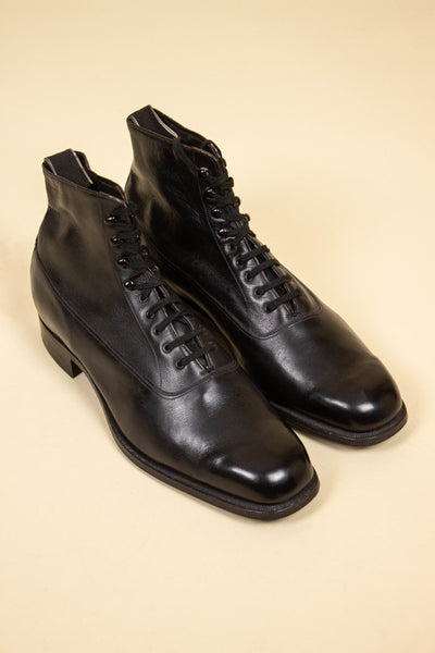 GERMAN DEADSTOCK 1930S BLACK BALMORAL BOOTS BY ROLAND. SIZE EU 41 (US 8/UK 7.5)