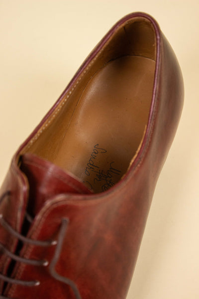 BESPOKE AUSTRIAN CONTEMPORARY BURGUNDY WHOLECUT SHOES BY MAFTEI, WITH MATCHING BELT INCLUDED. SIZE 41,5 (US 8.5/UK 8)