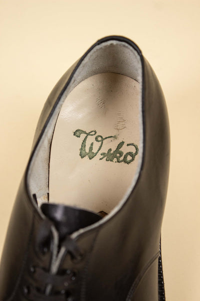 SWEDISH 1940S/1950S BLACK DERBY SHOES BY W-SKO. SIZE EU 41 (US 8/UK 7.5)