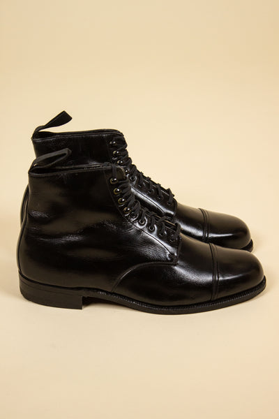 SWEDISH 1930S DEADSTOCK BLACK BOOTS BY AB KUMLA SKOFABRIK. SIZE CA EU 42