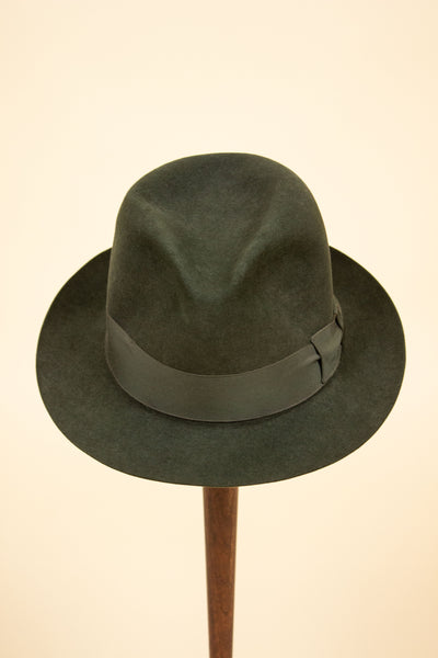 AMERICAN 1940S/1950S GREEN FELT HAT BY STETSON. SIZE 58