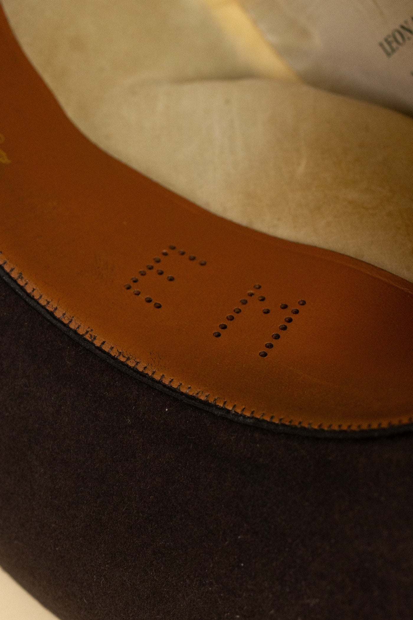 ITALIAN 1930S/1940S BROWN FEDORA HAT BY BARBISIO. SIZE CA EU 55