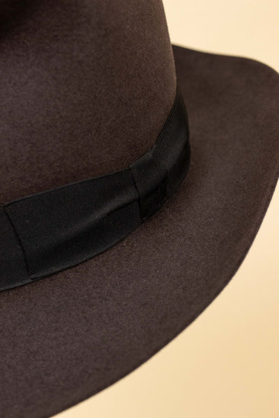 ITALIAN 1930S/1940S BROWN FEDORA HAT BY BARBISIO. SIZE CA EU 55