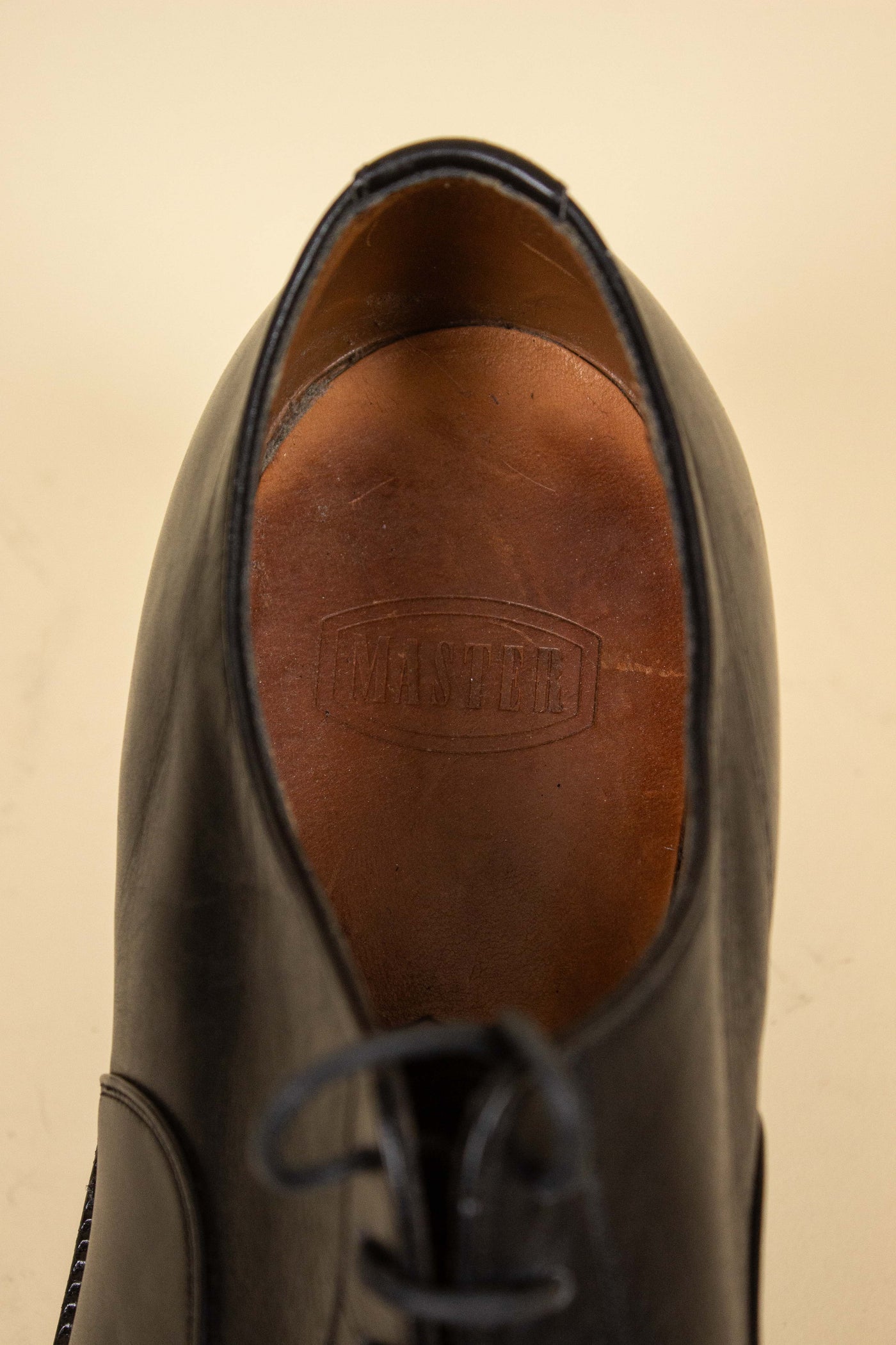 SWEDISH 1956 BLACK OXFORD SHOES BY MASTER. SIZE CA EU 45 (US 12/UK 11.5)