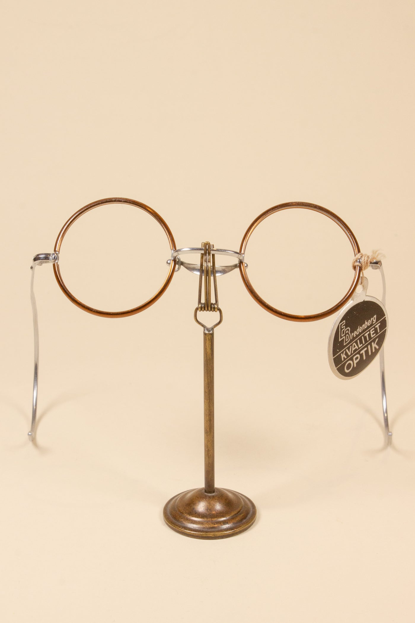 BRITISH DEADSTOCK 1920-1940S ROUND WINDSOR EYEGLASSES FROM BREDENBERGS OPTIK