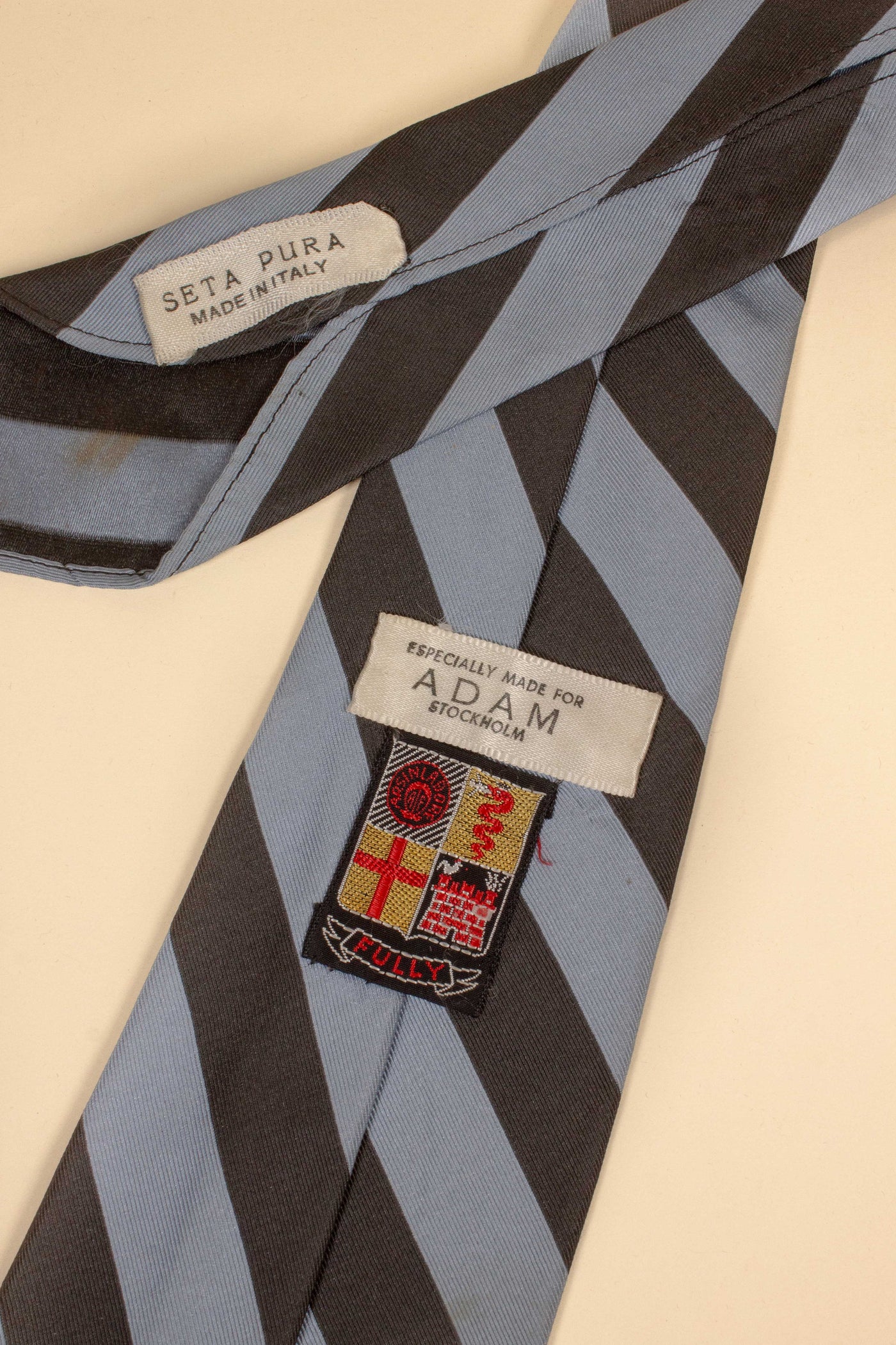 1940s/1950s light blue and black striped necktie