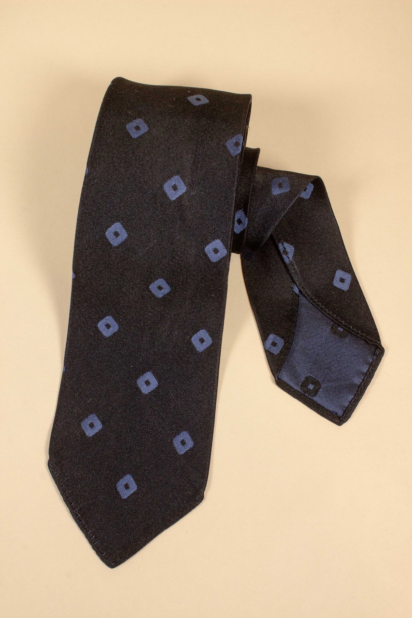 SWEDISH 1950S/1960S BLACK TIE WITH BLUE PATTERN