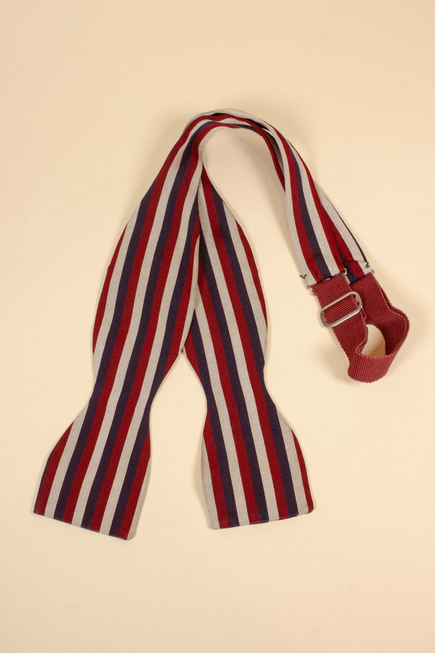 1940s/1950s bow tie with red, beige and blue stripes