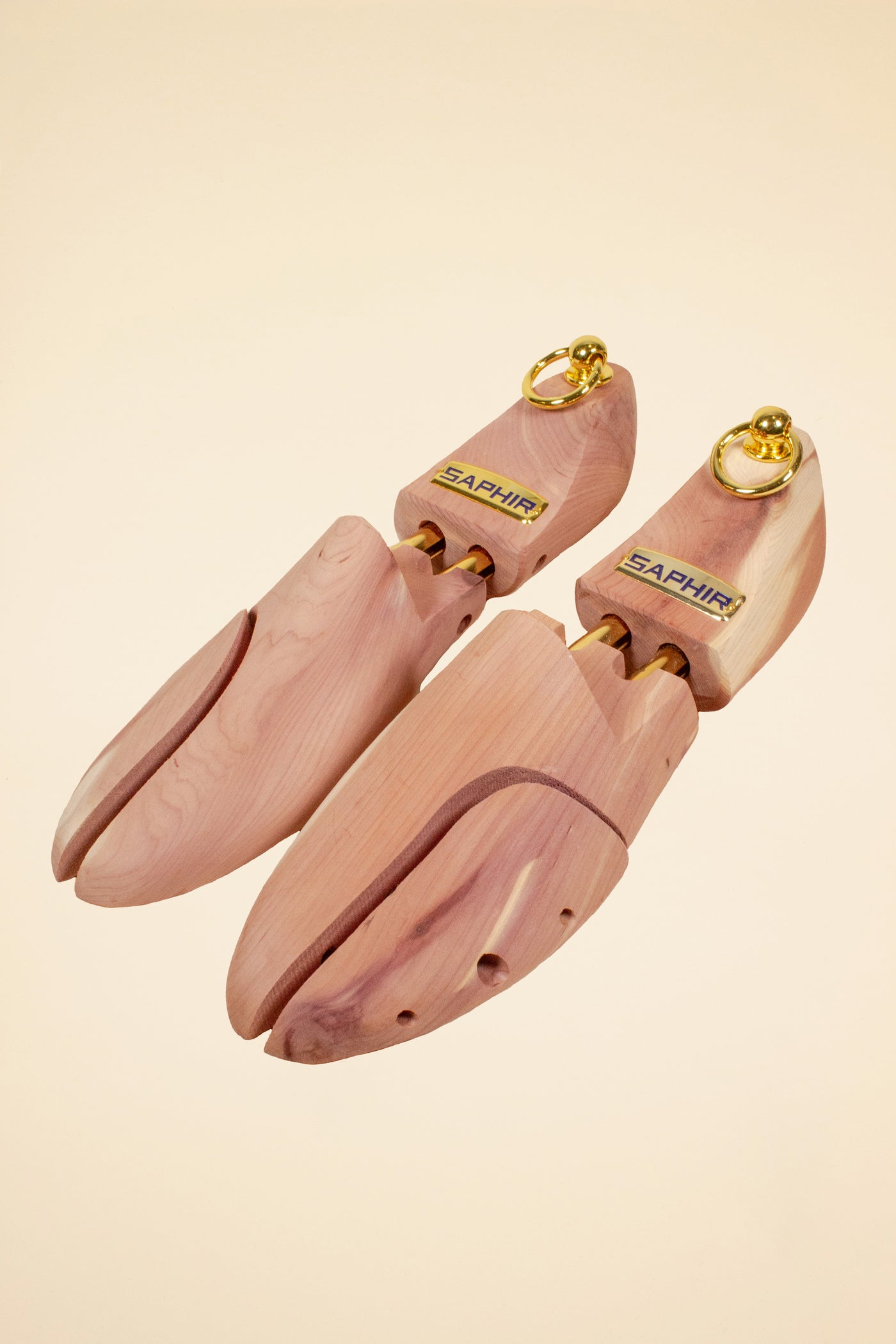 Saphir red cedar shoe trees