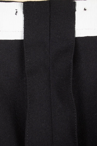 SWEDISH 1940S/1950S BLACK TWO PIECE DOUBLE BREASTED SUIT. SIZE CA EU 52-54