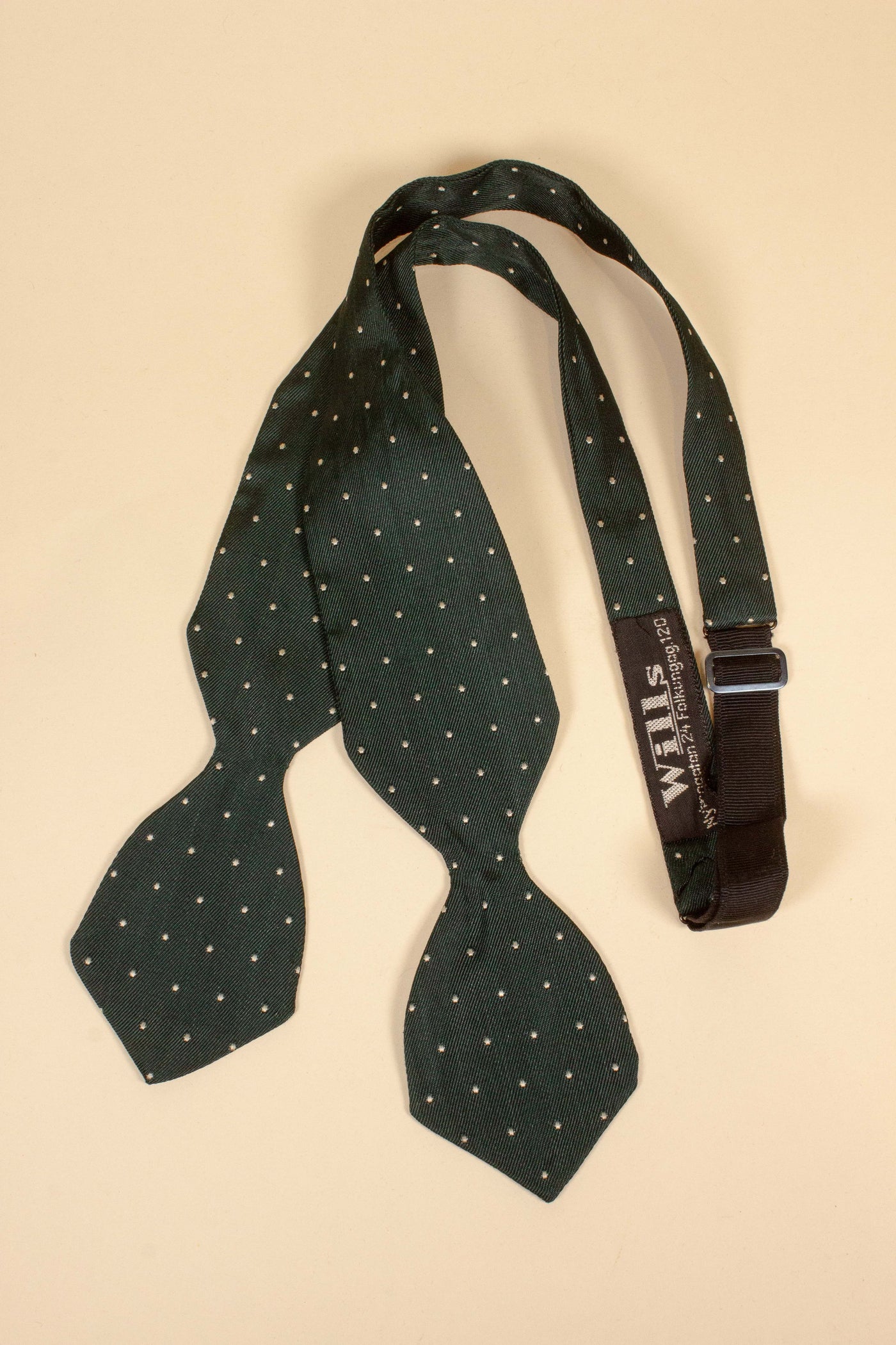 1940s/1950s dark green bow tie with white dots