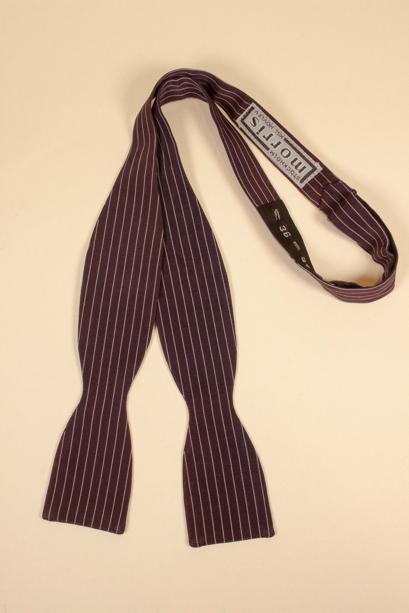 1950s/1960s dark purple bow tie with thin white stripes