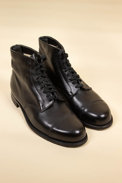 SWEDISH 1945 BLACK BOOTS BY GYLLENE GRIPEN. SIZE CA EU 42