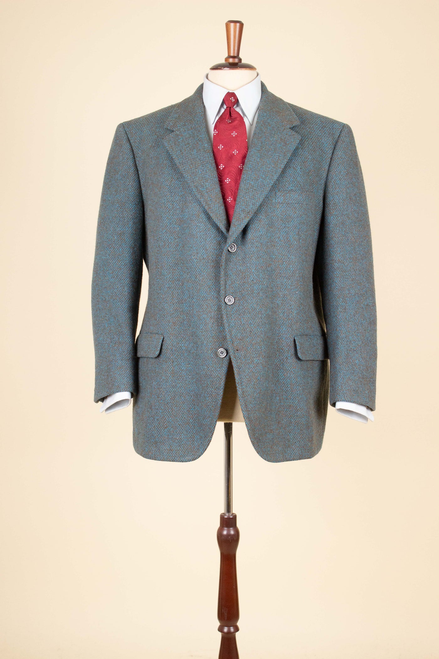 CANADIAN 1940S/1950S BLUE AND BROWN HARRIS TWEED JACKET BY JOHN BULLOCK. SIZE CA EU 56