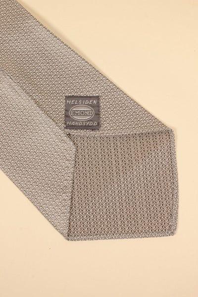 1930s/1940s grey small patterned necktie