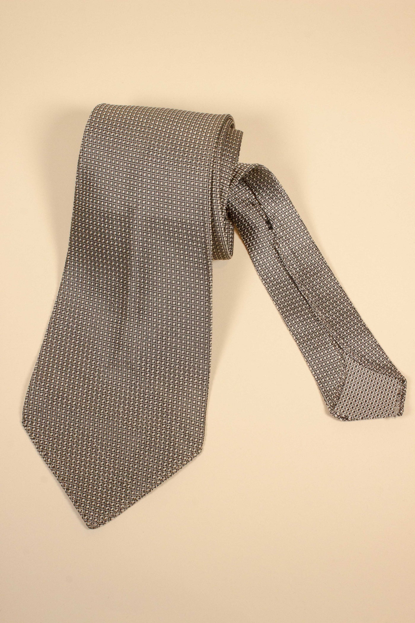 1930s/1940s silver necktie