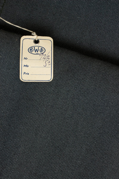 1940s/1950s grey suiting fabric. Width 150 cm