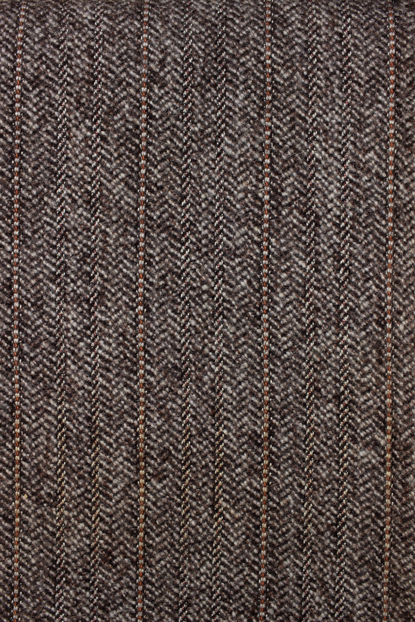 1920s/1930s brown herringbone suiting fabric. Width 160 cm.